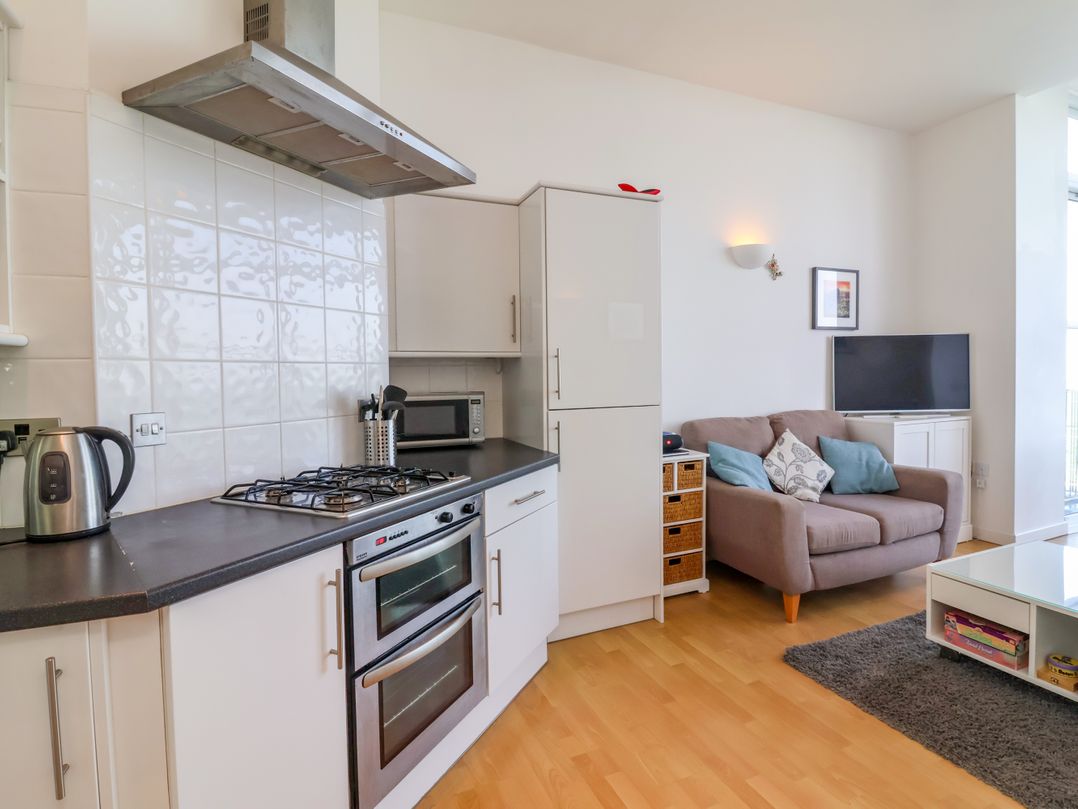 4 Oceanside Apartments
