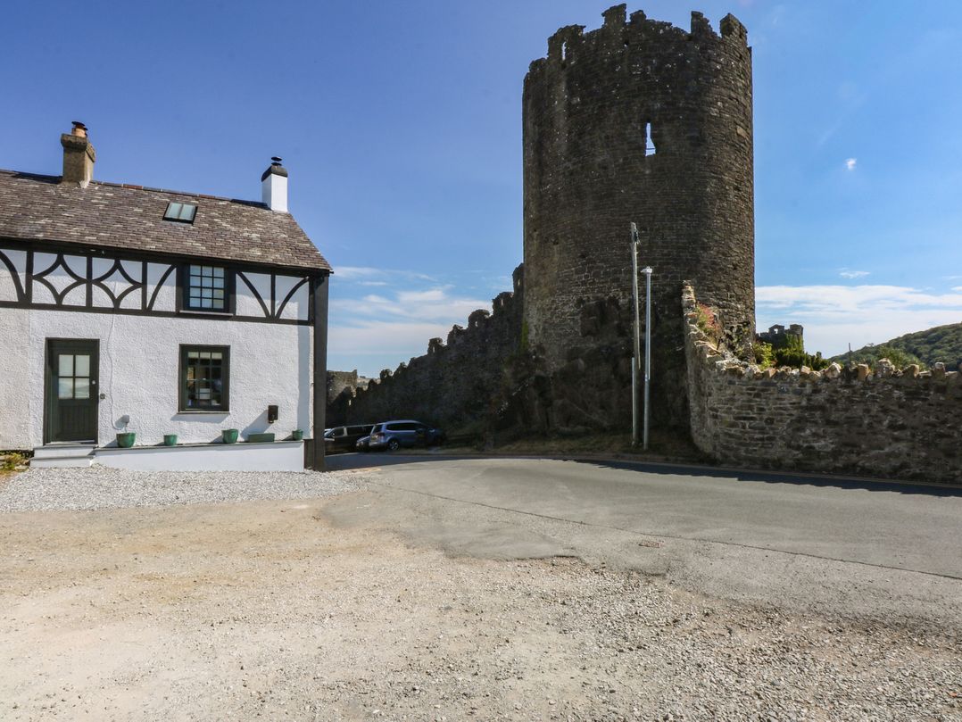 Hilltop Cottage