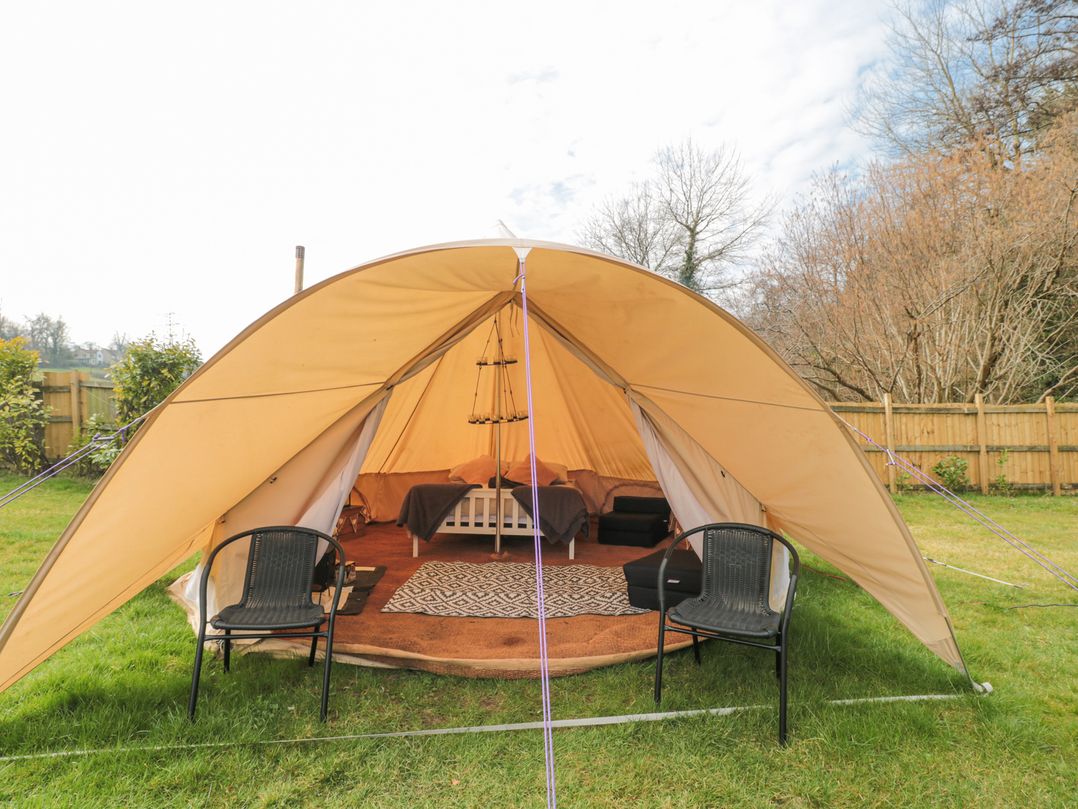 Bell tent 2
