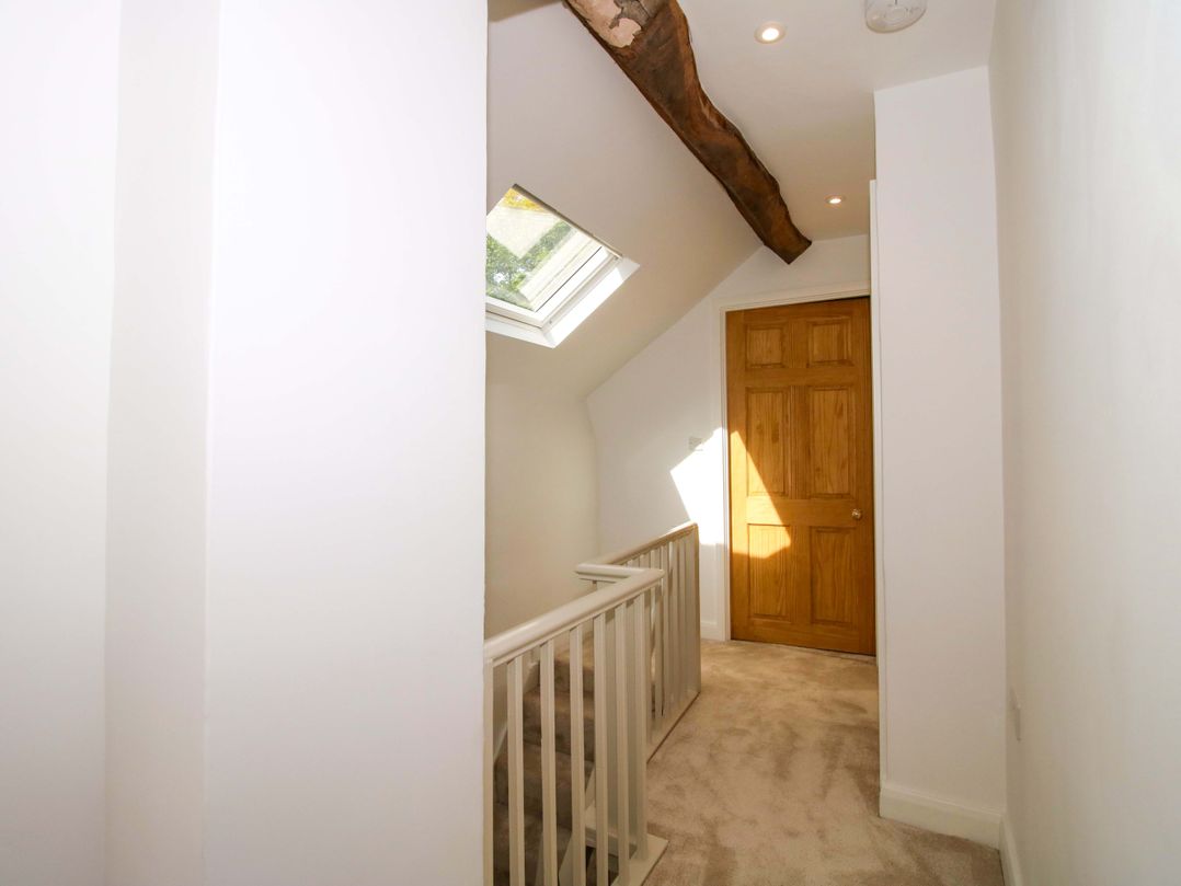 5 Shrewsbury Road