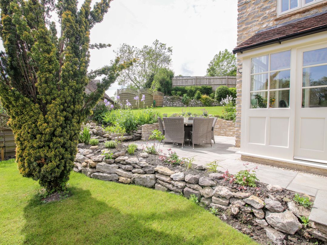 5 Shrewsbury Road