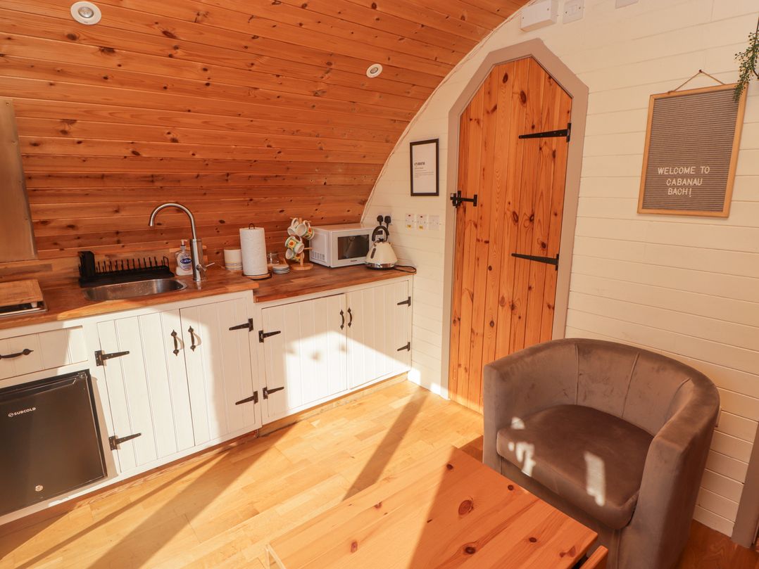 Cabanau Bach