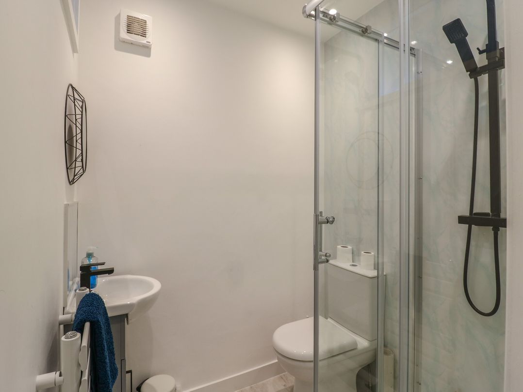 Marine House - Amazing beachside location