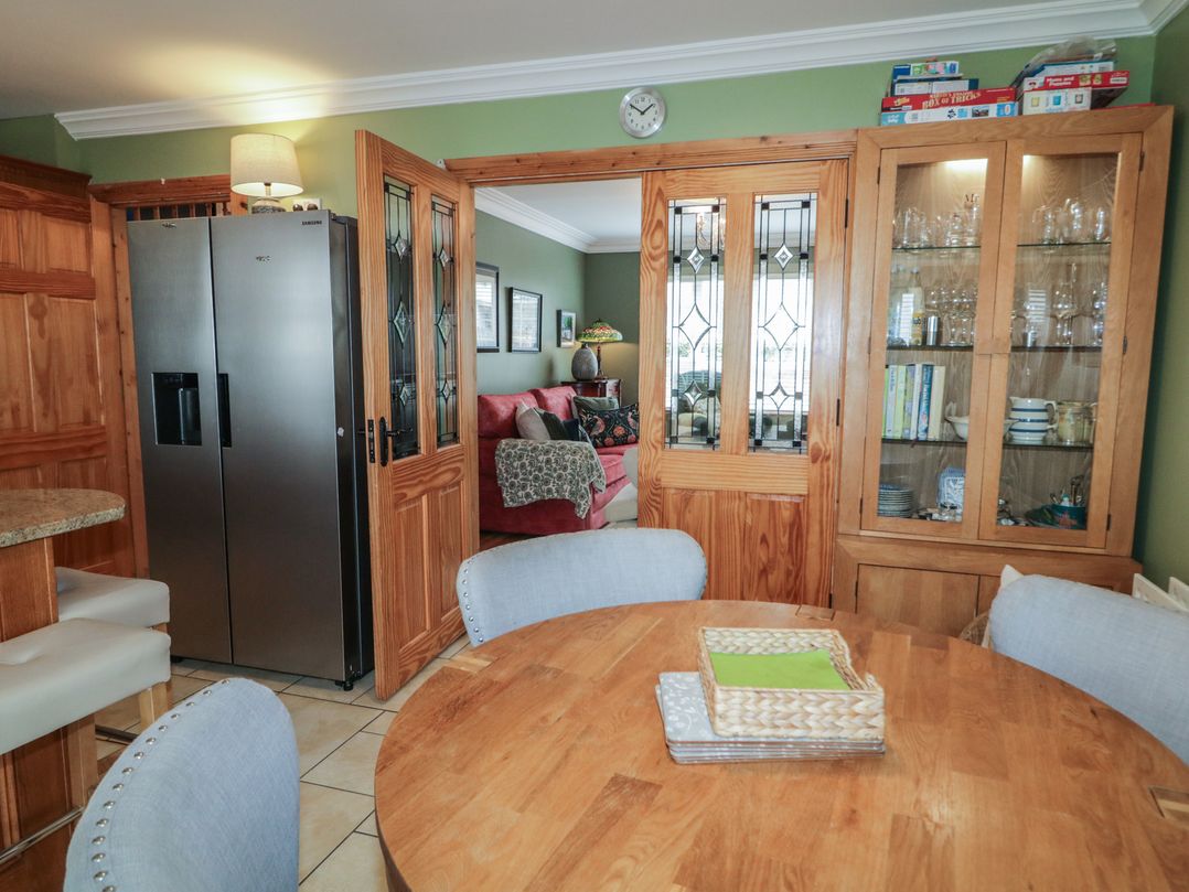 Donagh Cross Town House