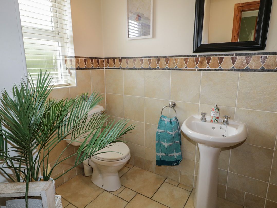 Donagh Cross Town House