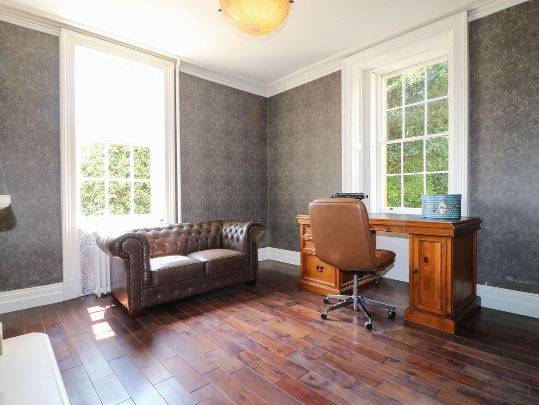 Bardon Hill Manor