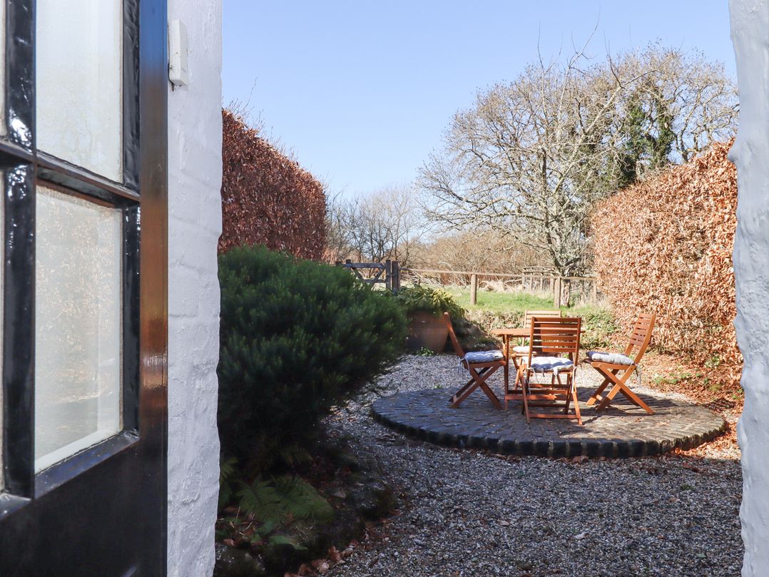 2 New Mill Cottages