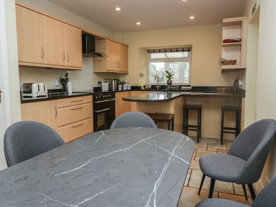 Heron View House