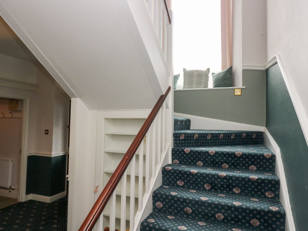 Heron View House