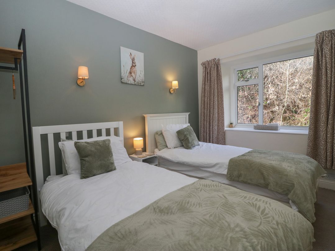 Heron View House