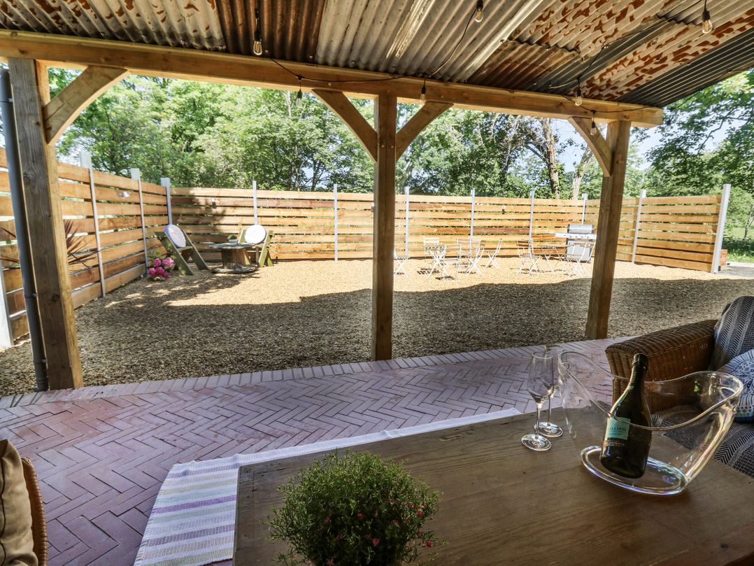 Glanrannell Park House