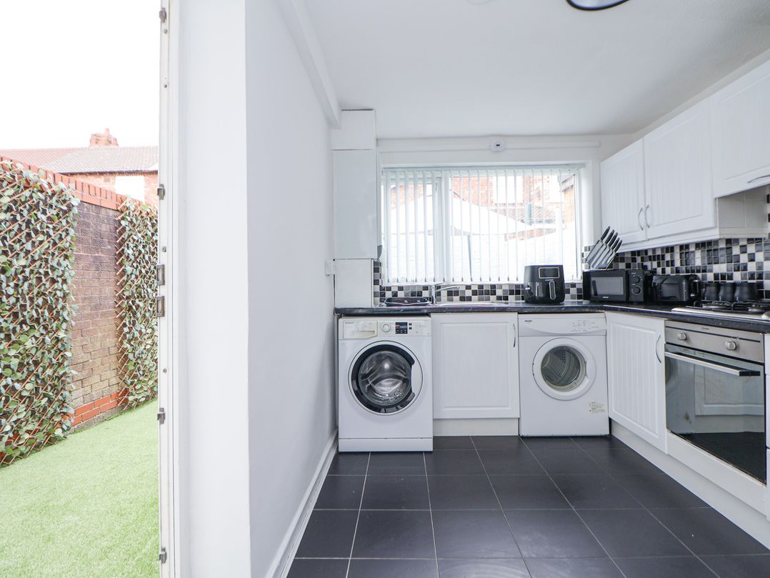 28 Empress Road