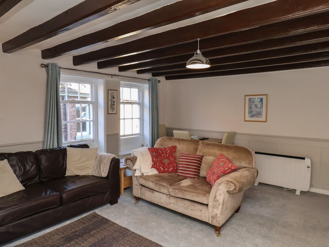 Star Inn Apartment