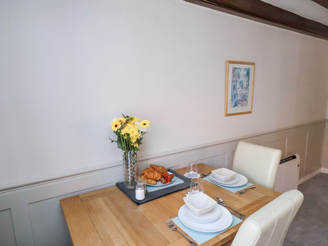 Star Inn Apartment