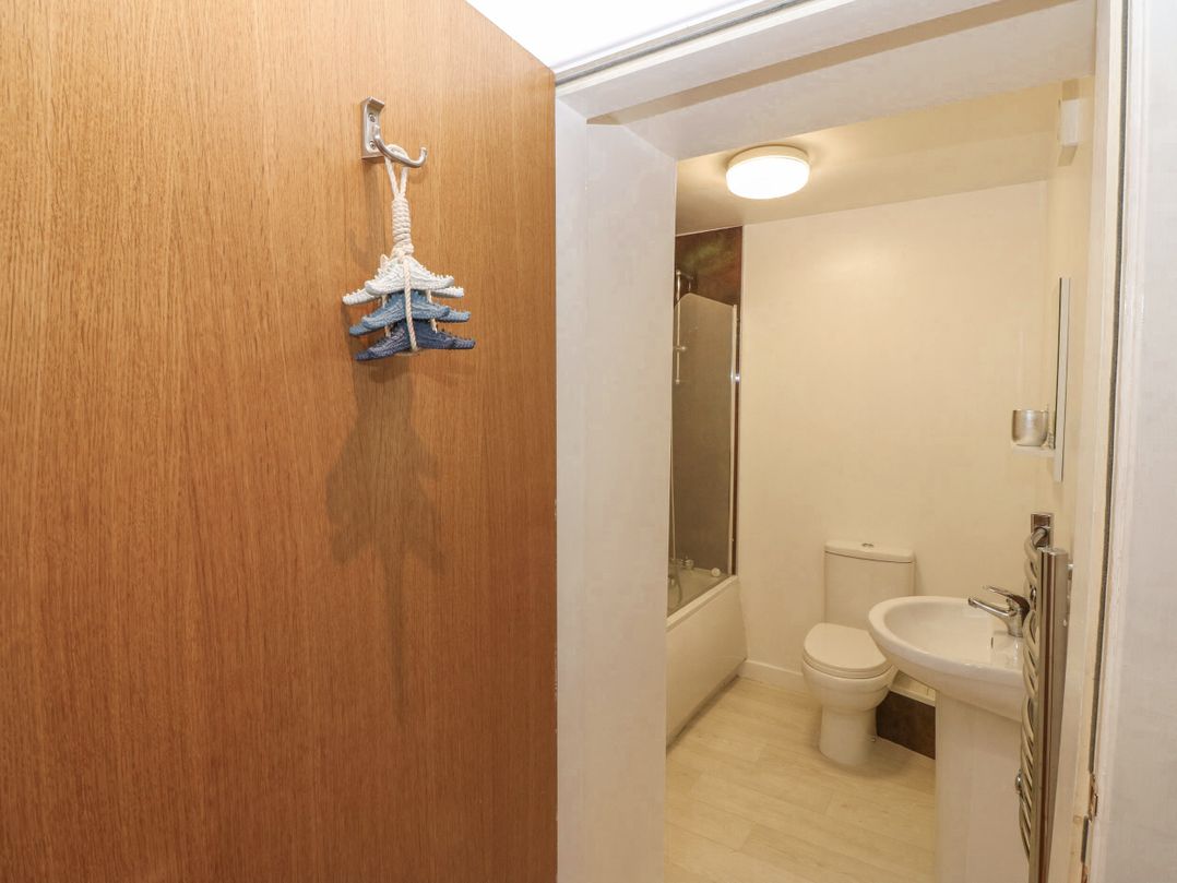 Beach Court Hideaway