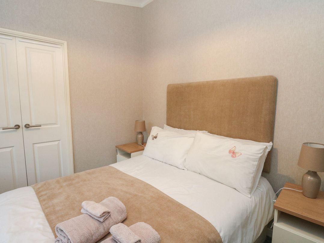 Lodge 2