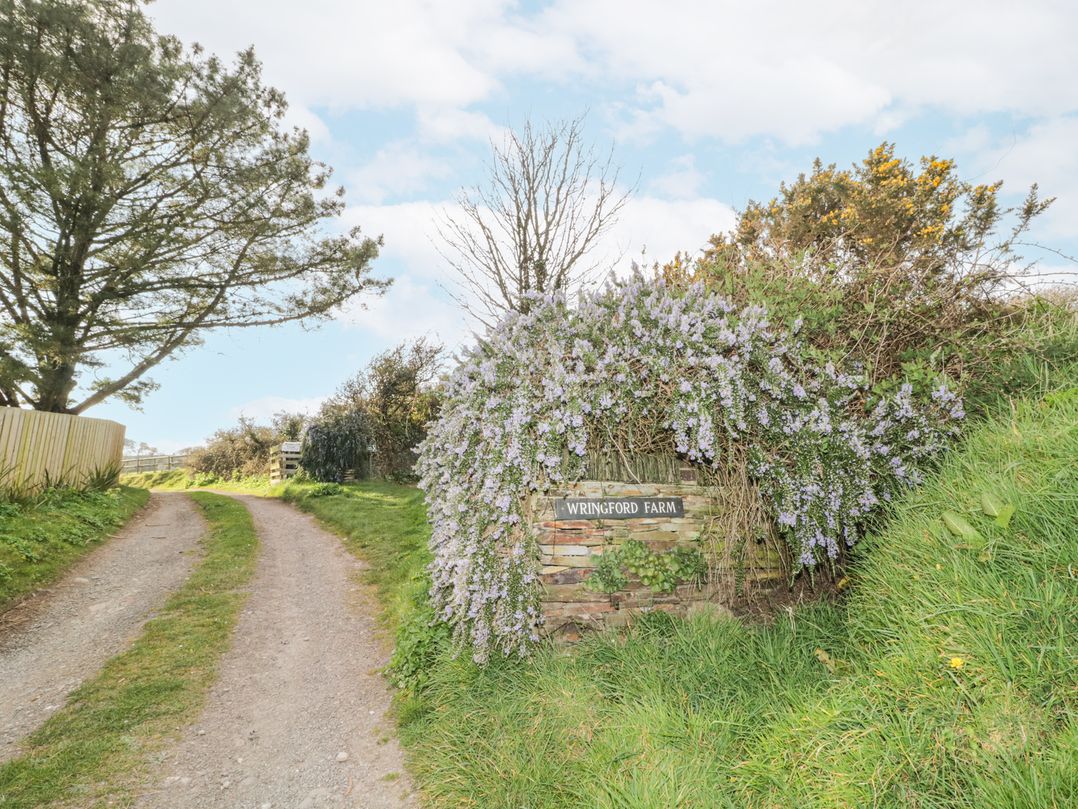 Wringford Farm Annexe