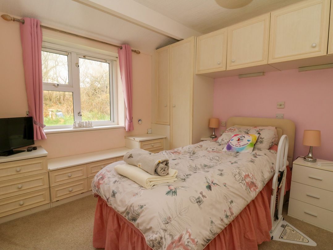 Nanny Jill's Peaceful Sanctuary Cabin