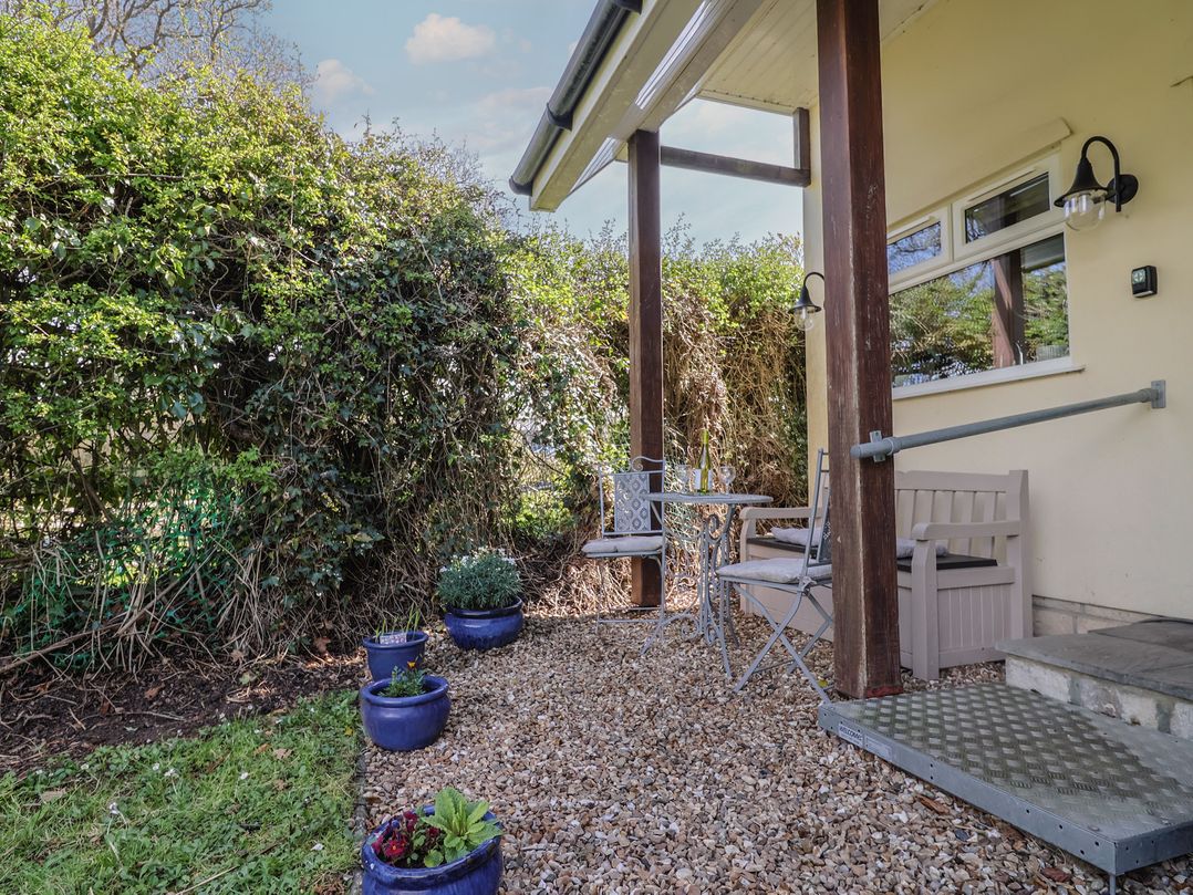 Rosemarie Annexe