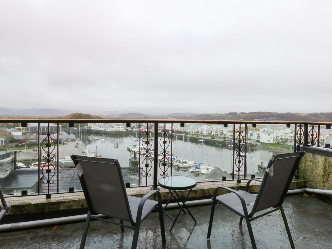 Captain’s Quarters