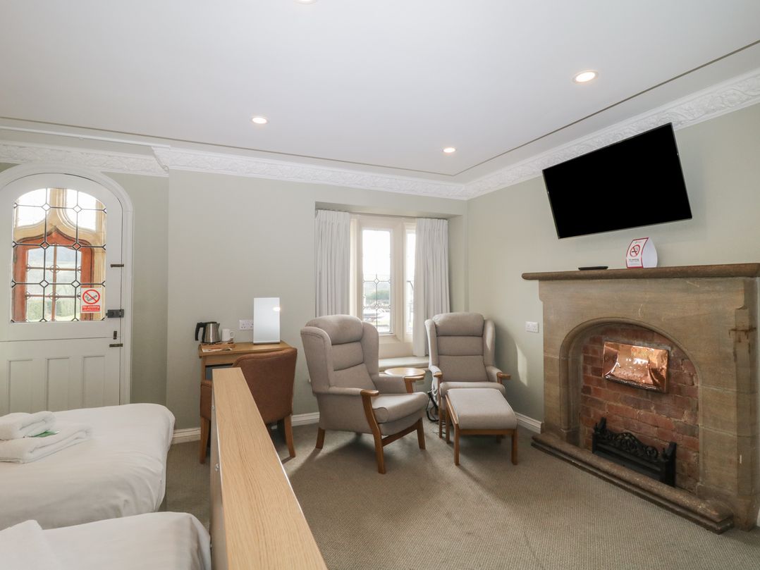 The Babbling Brook Nook