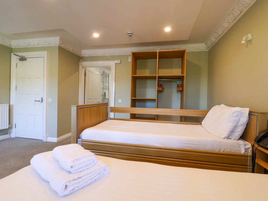 The Babbling Brook Nook