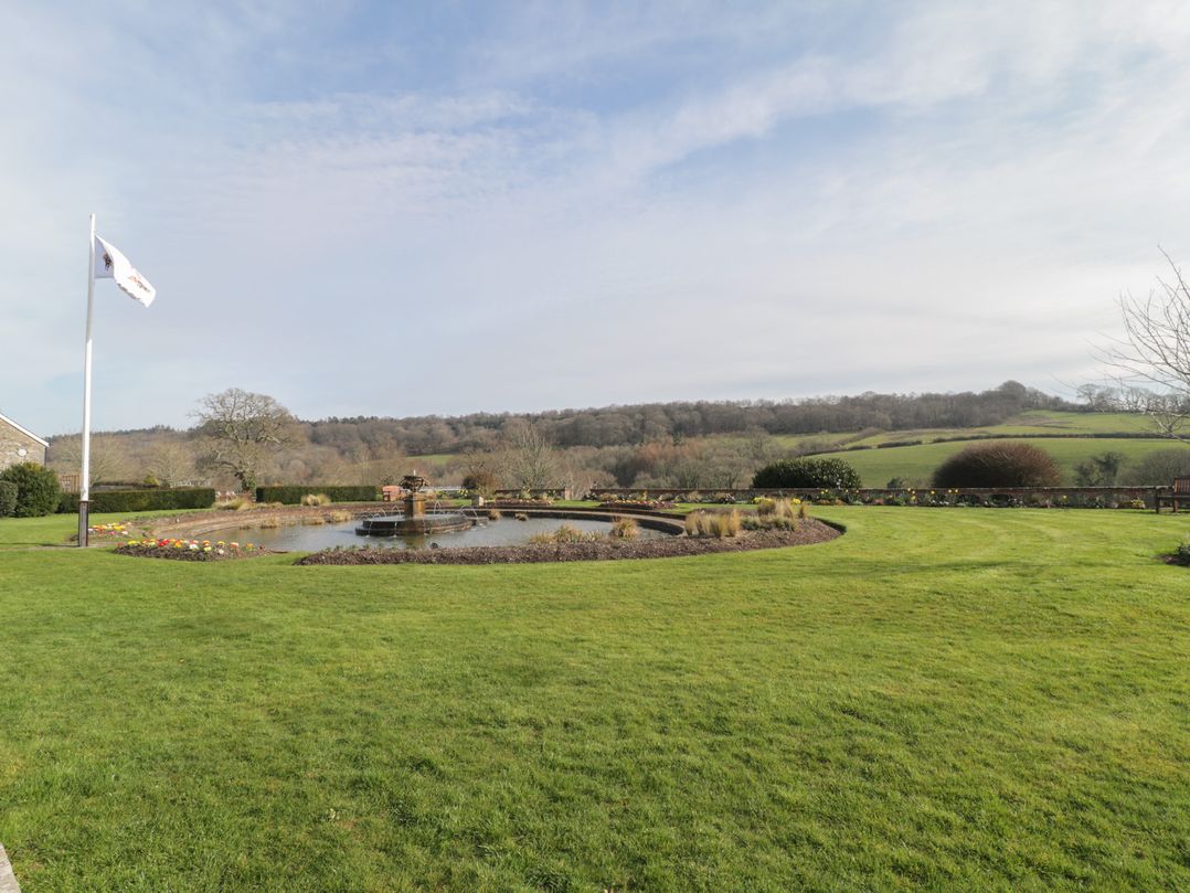 Harcombe Heights