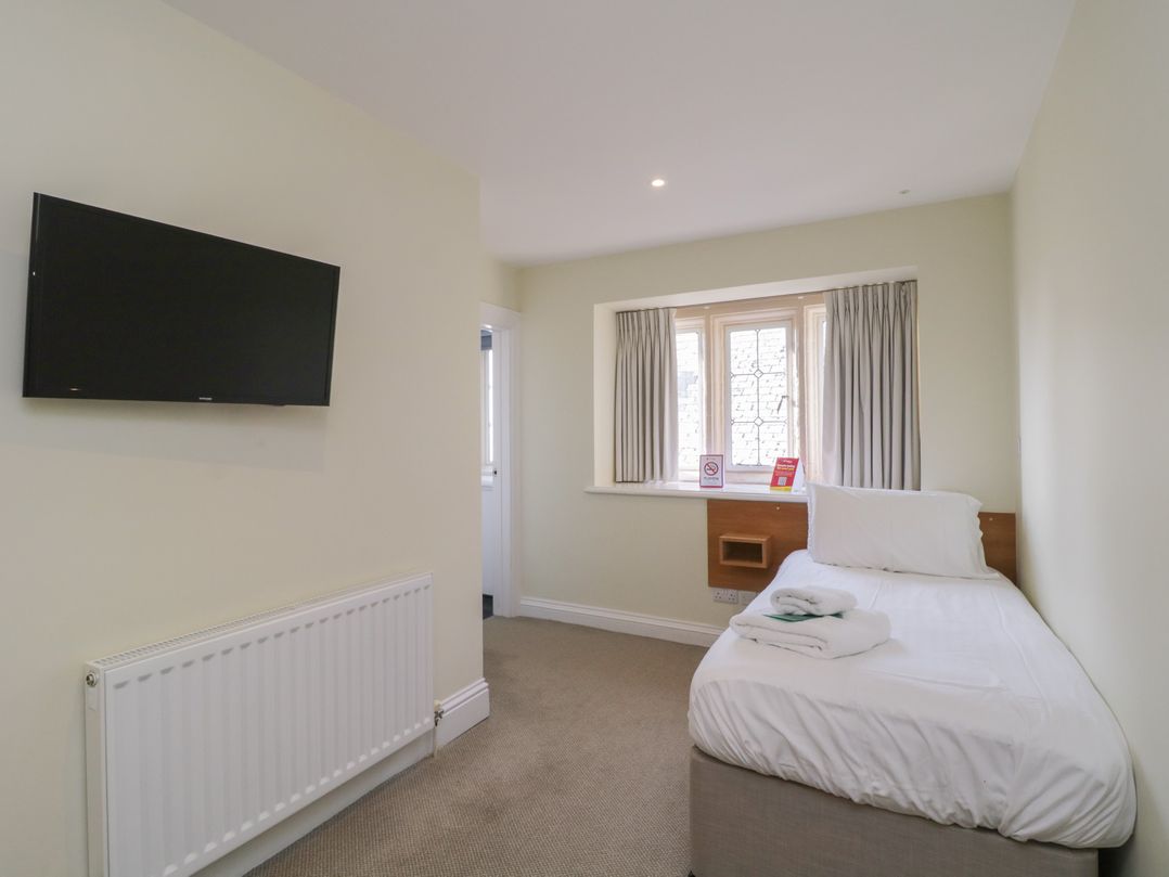 The Woodland Hideaway