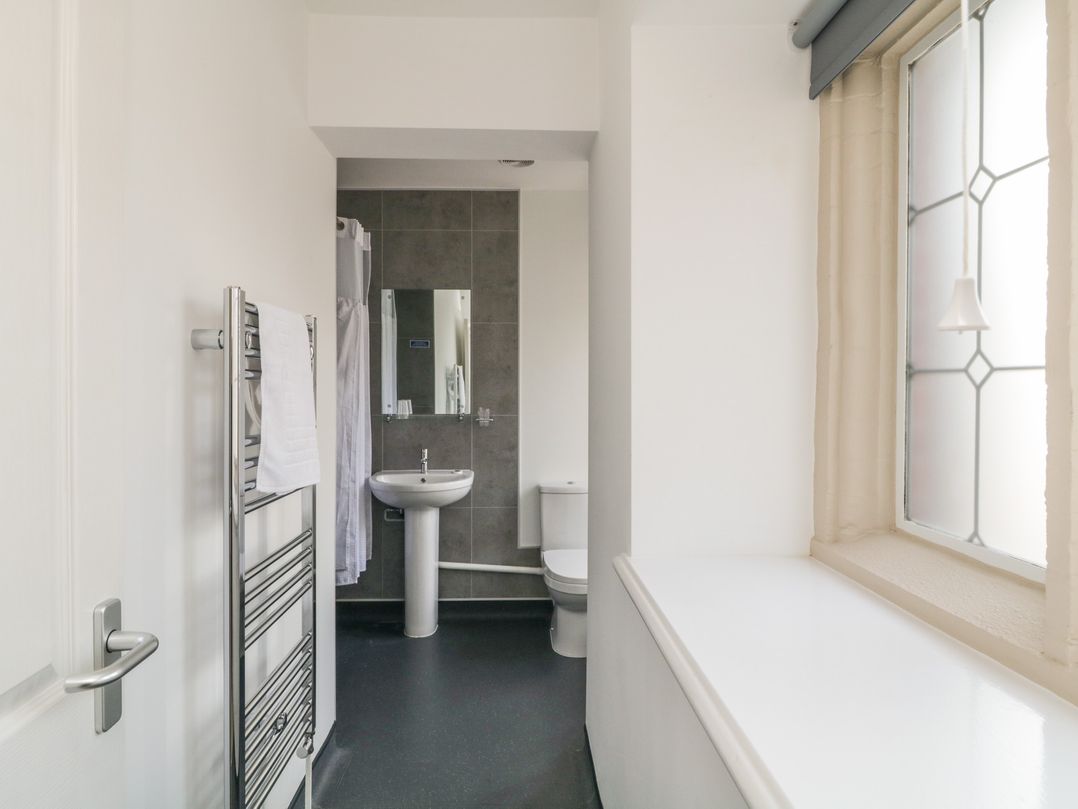 The Woodland Hideaway