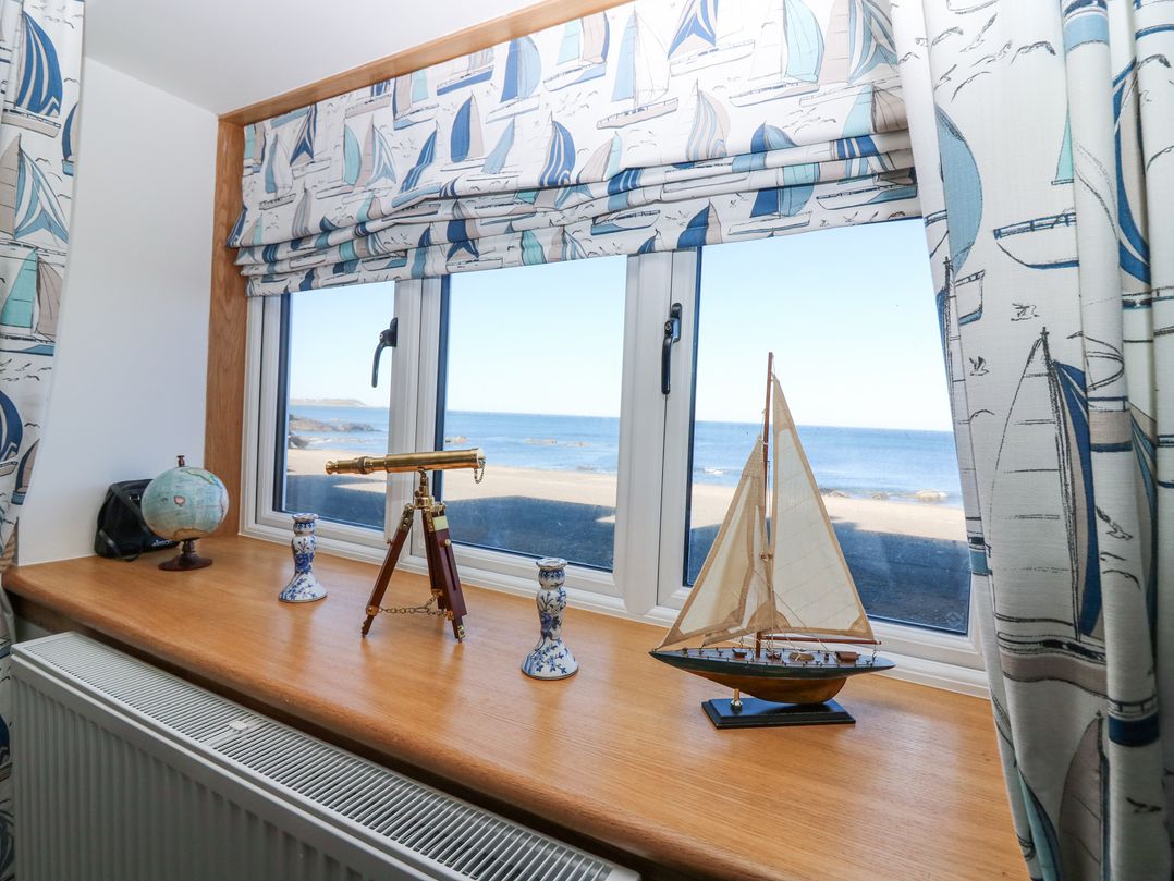 Periwinkle Cottage
