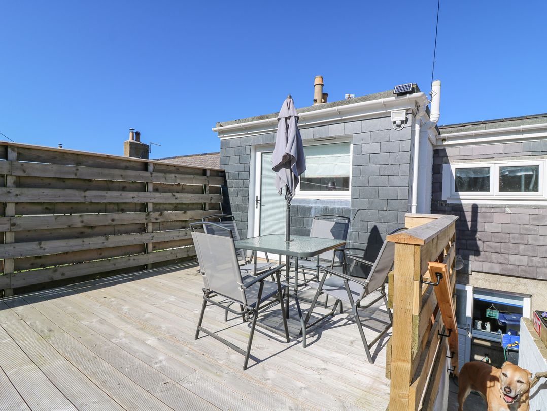 Periwinkle Cottage