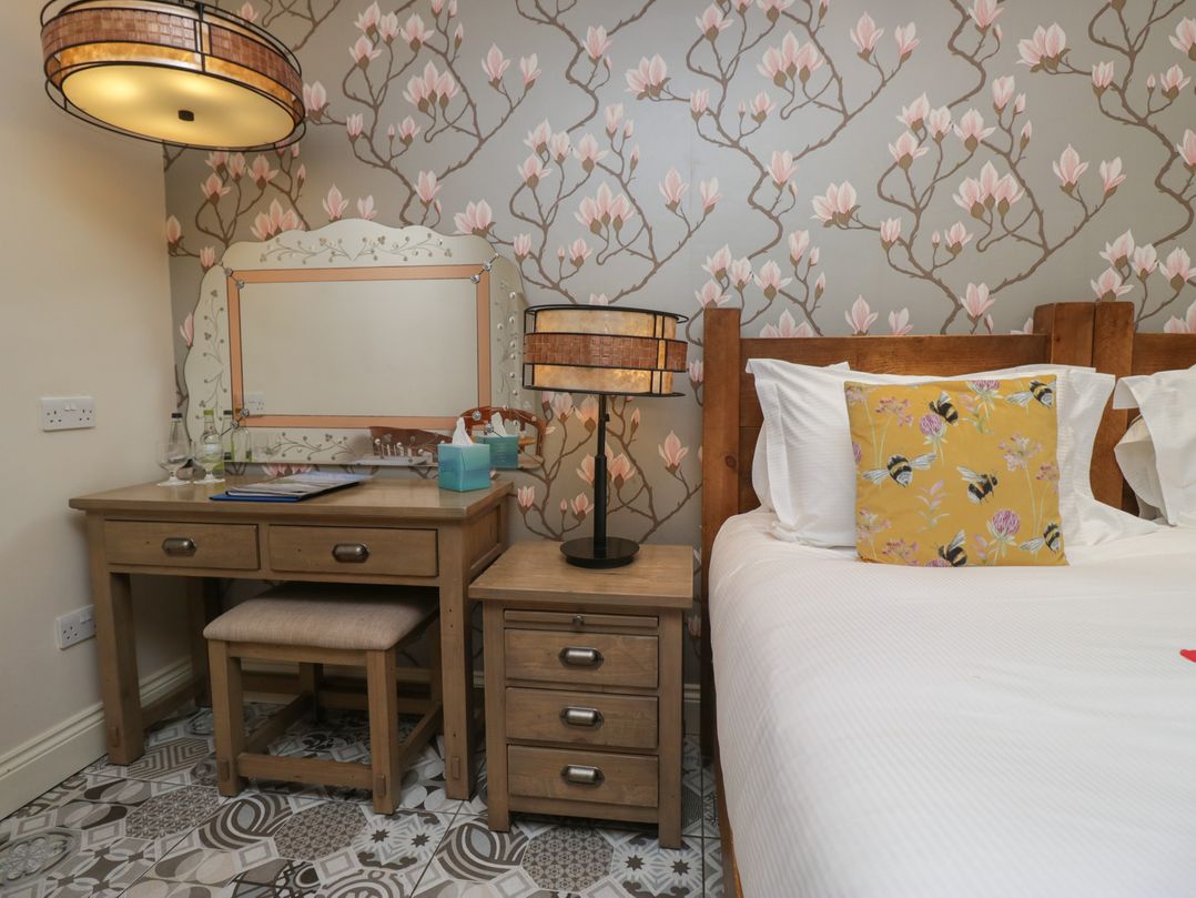 Lilac Cottage at Grange Boutique