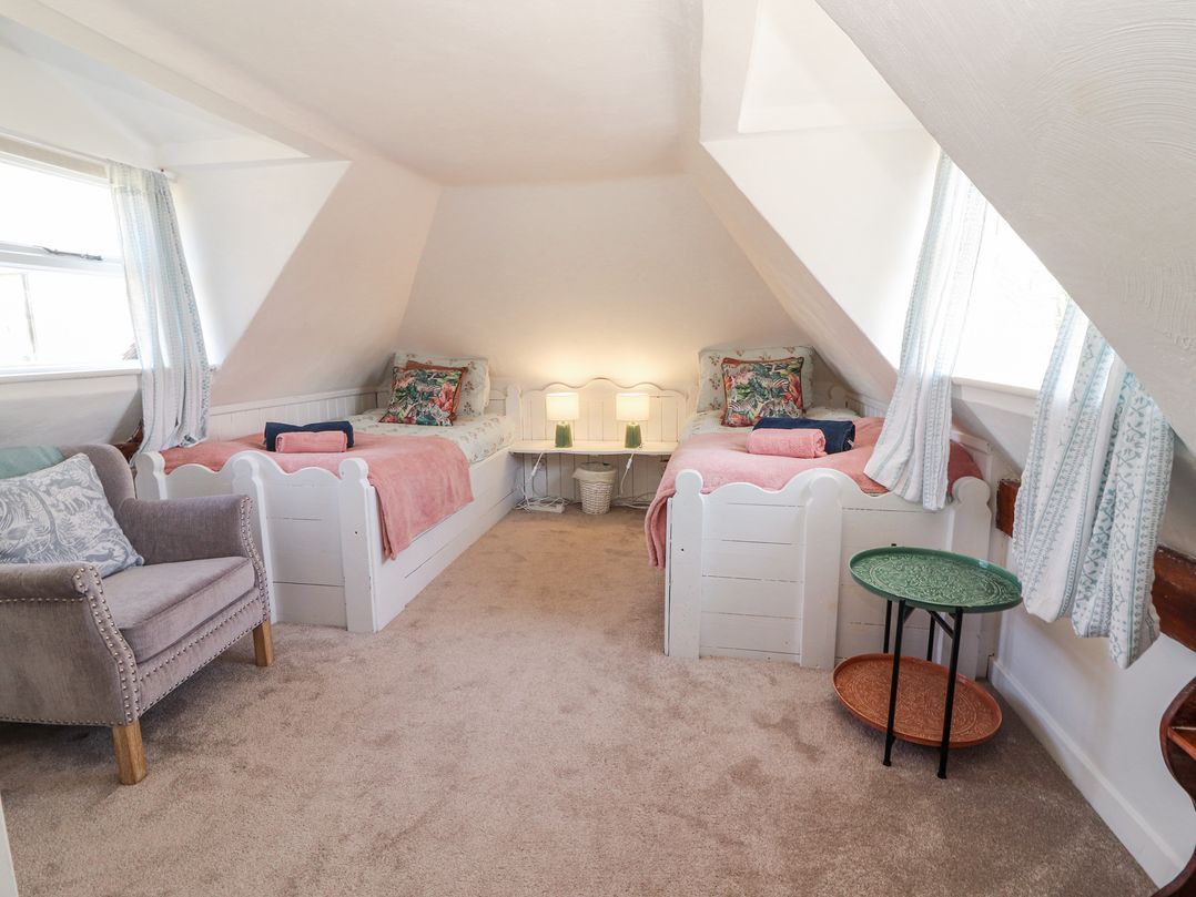 ROSE COTTAGE