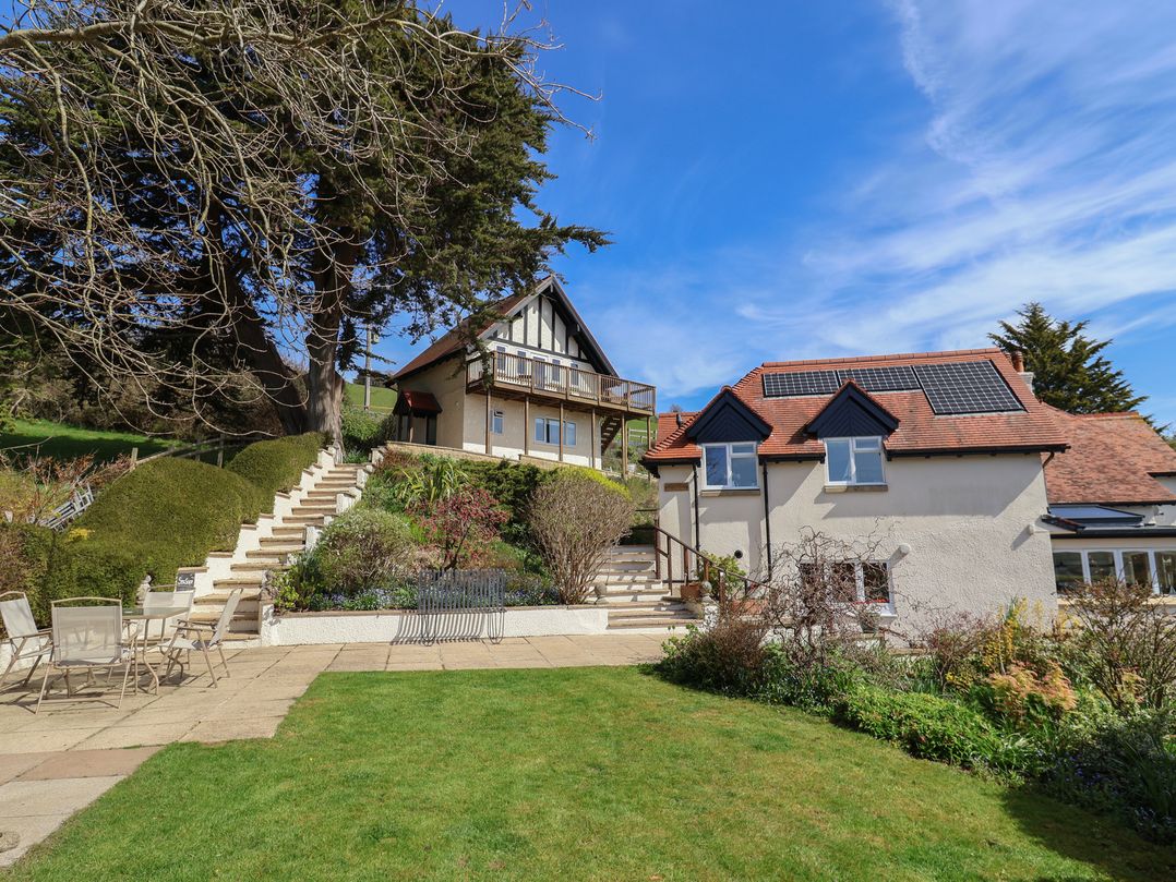 Seascape Cottage