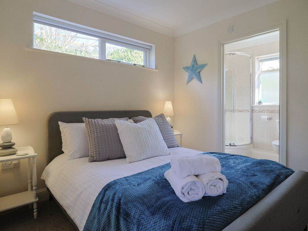 Seascape Cottage