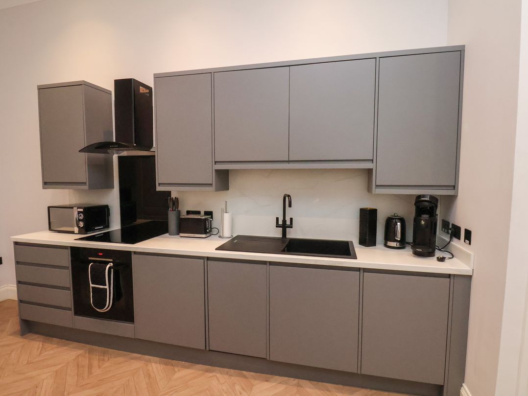 The Salisbury Apartment 103