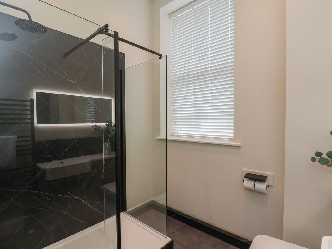 The Salisbury Apartment 103