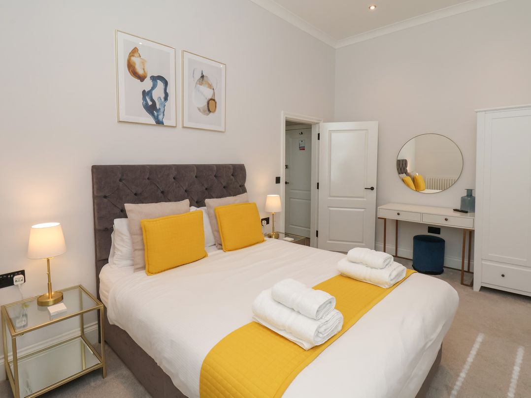 The Salisbury Apartment 104