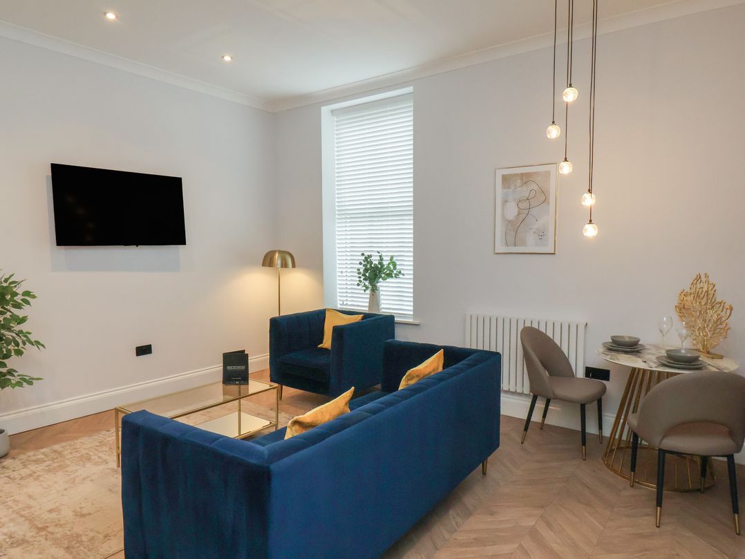 The Salisbury Apartment 203