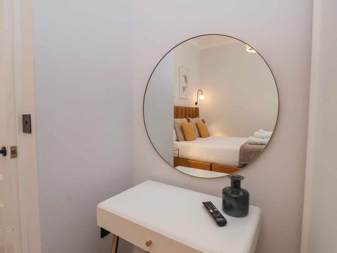 The Salisbury Apartment 203