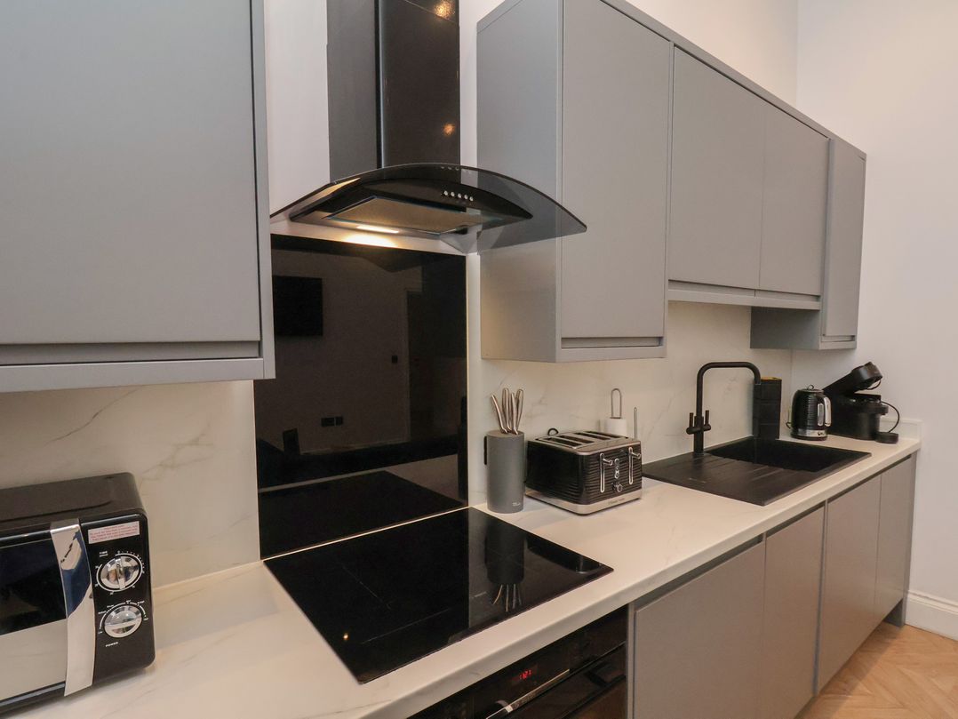 The Salisbury Apartment 105