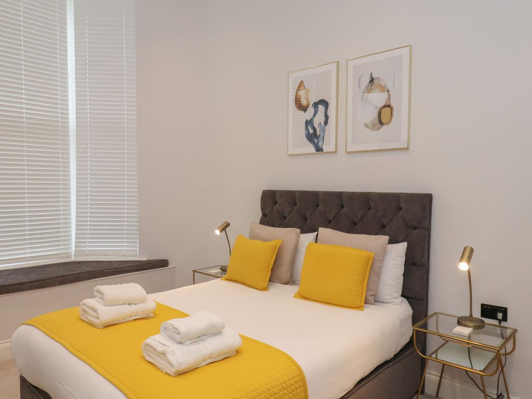 The Salisbury Apartment 105