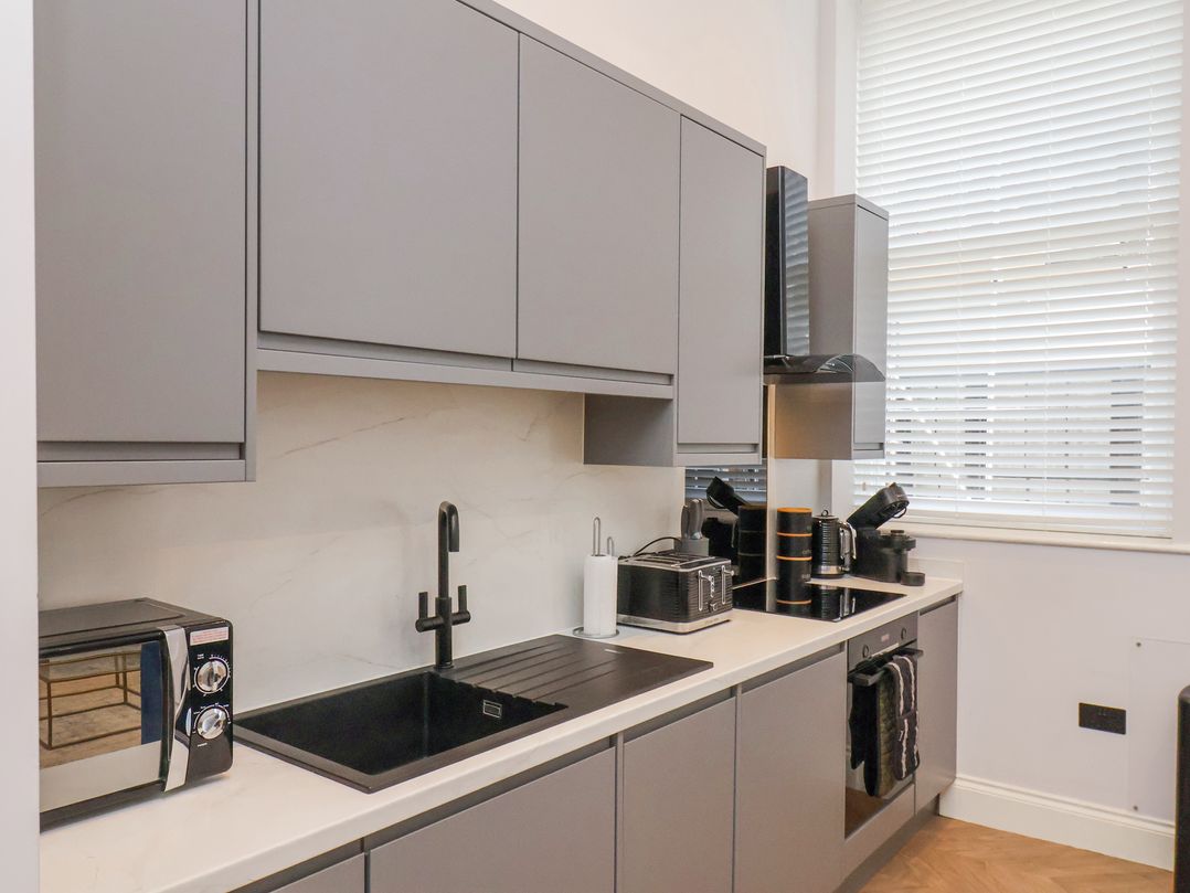 The Salisbury Apartment 106