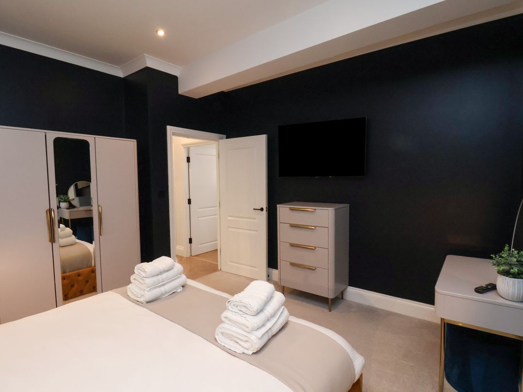 2 bedroom deluxe