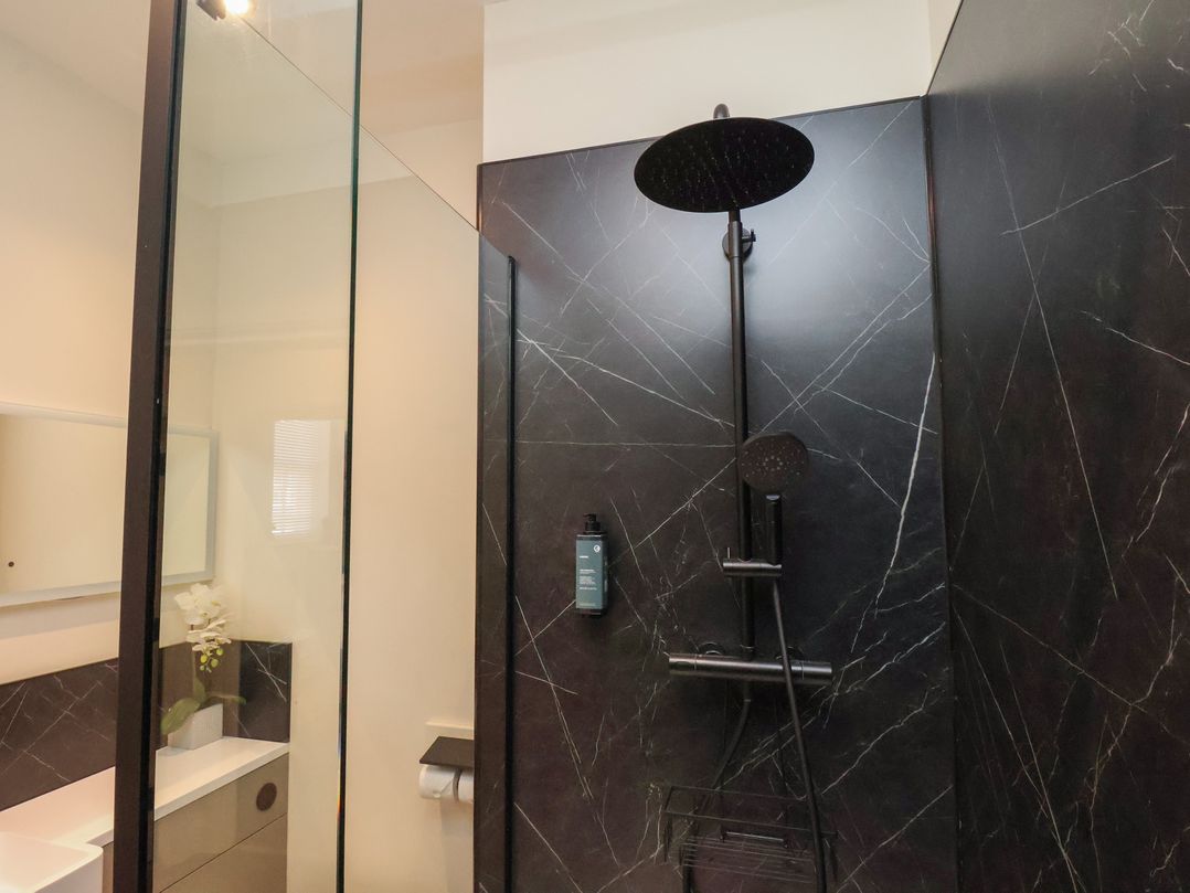2 bedroom deluxe