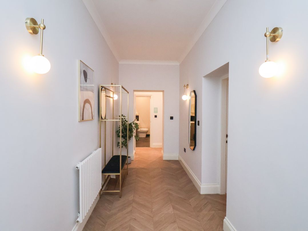 The Salisbury Apartment 301