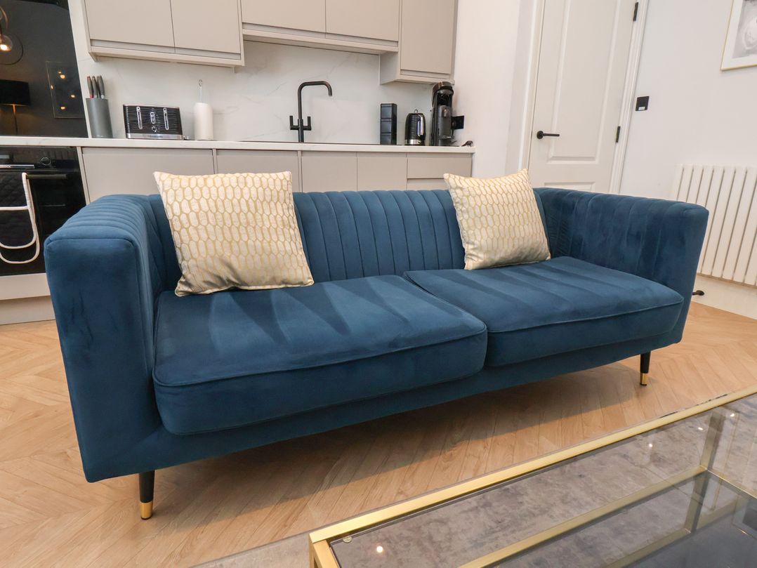 The Salisbury Apartment 301