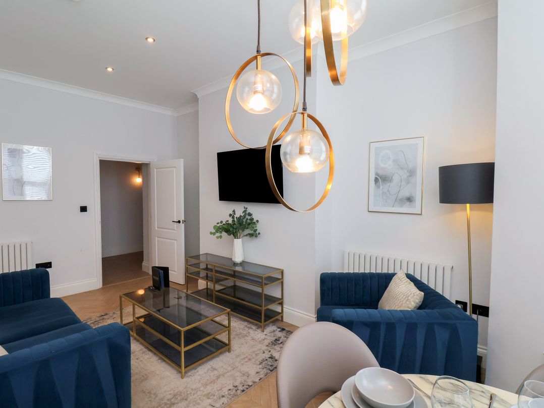 The Salisbury Apartment 301