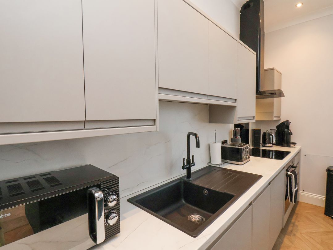 The Salisbury sleeps 4 Classic Apartment