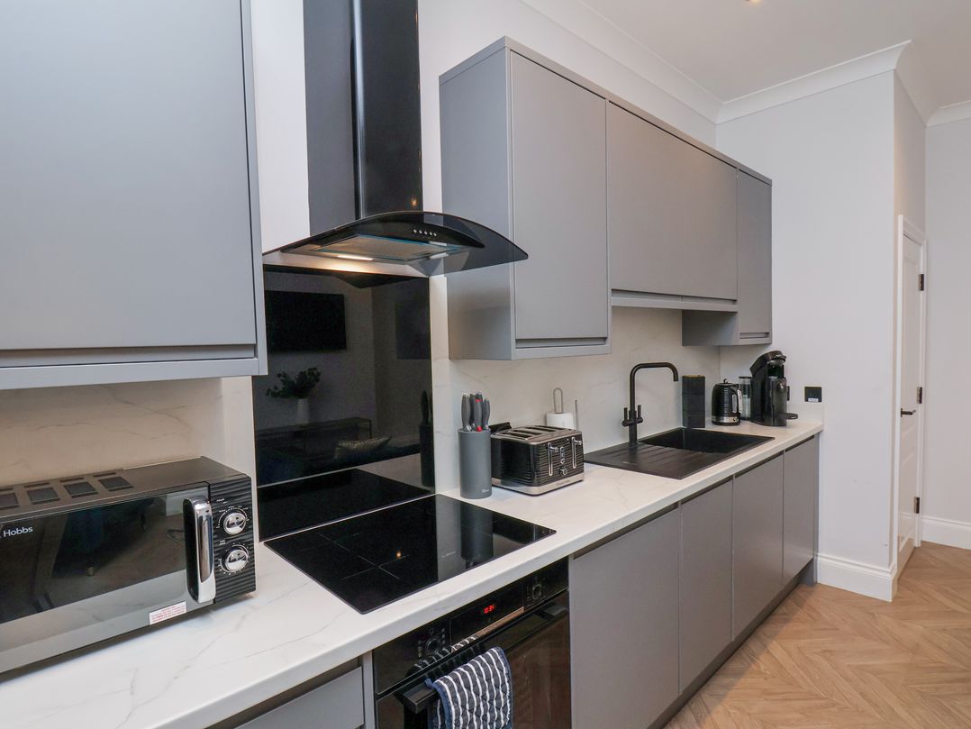The Salisbury 2 bedroom deluxe Apartment